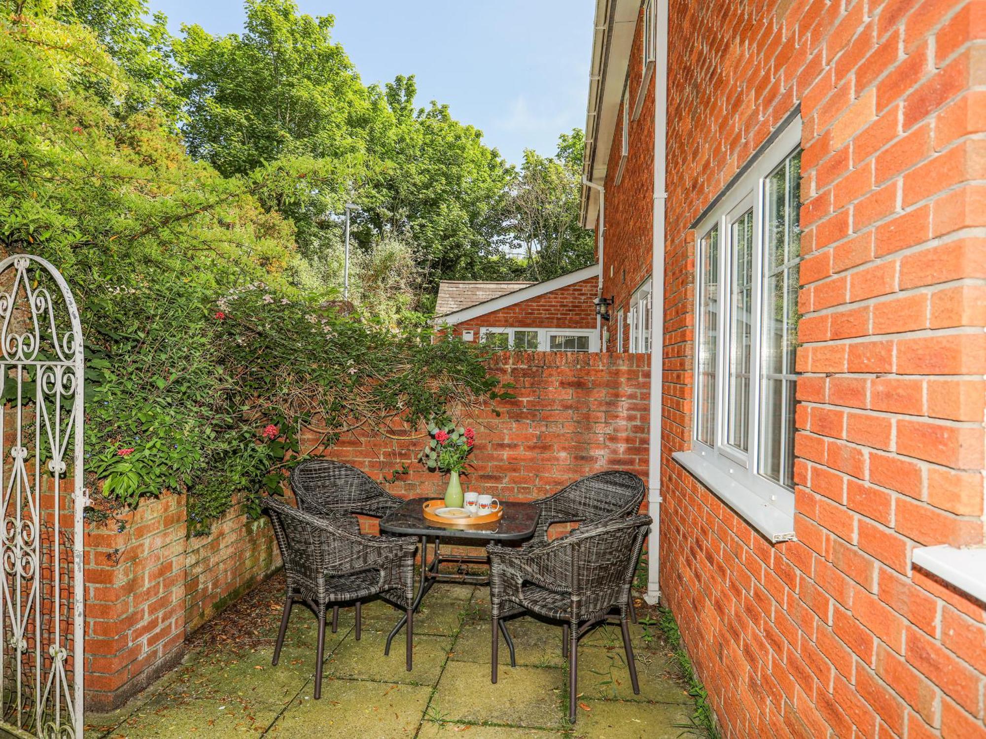 Sea View Cottage Menai Bridge Exterior photo